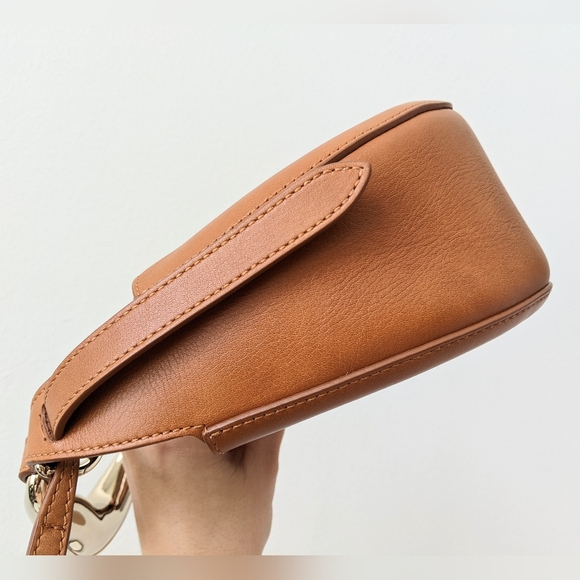 Chloe Kiss Bag - Picture 6 of 11